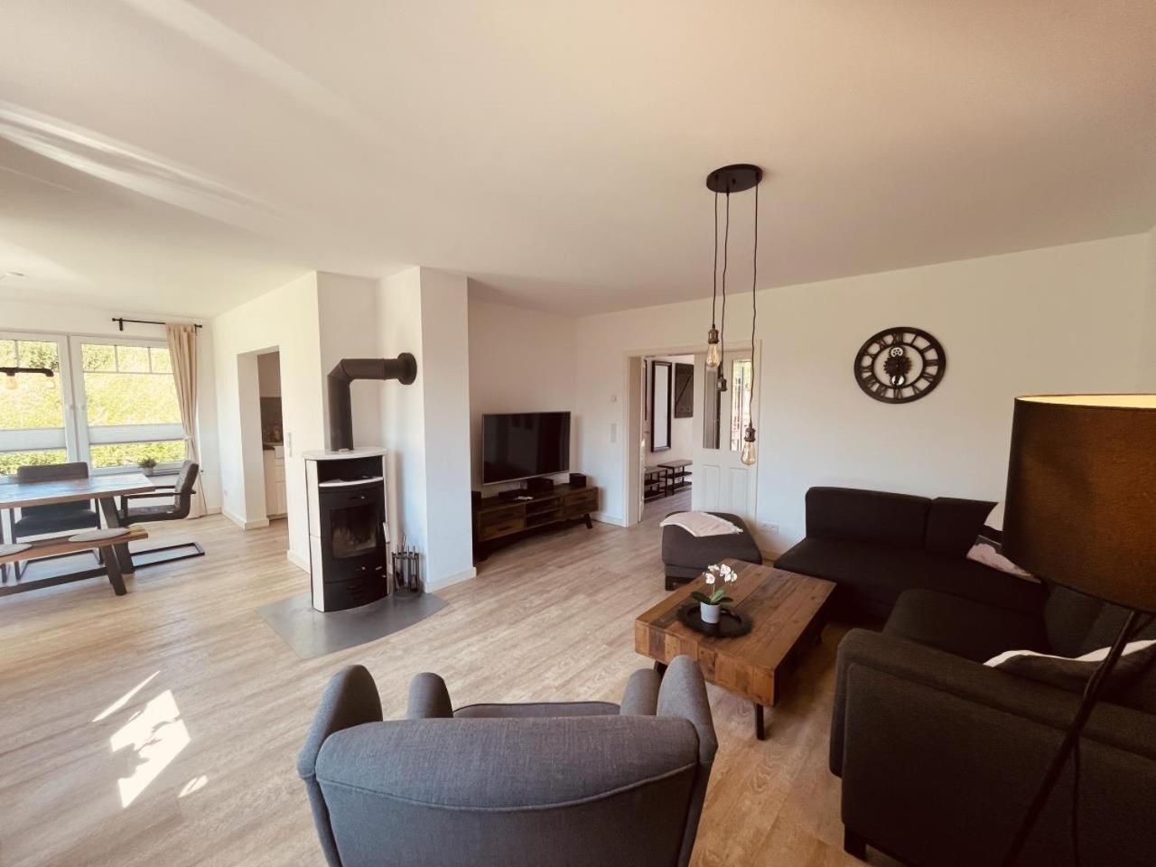 Ferienhaus Svea In Born Exteriör bild